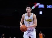 😉广厦客场完胜山东！胡金秋无视防守19中17轰37分 孙铭徽21+11