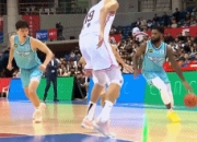 🏀CBA战报：胡明轩狂砍40+9 杨瀚森空砍26+11 广东118-113青岛