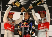 【一图流】2010年的今天 维特尔成为F1历史最年轻车手冠军