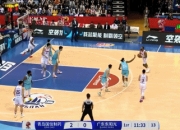 👀变阵会有奇效吗？广东男篮今日吉伦沃特代替贝兹利首发 开局就命中一记三分
