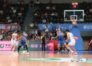 🔥本土小将对飙！21岁段昂君三分8中7怒砍26分 曾凌铉空砍31分