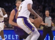 🏀NBA半场：浓眉14分4板&詹姆斯10分 小萨10分4板4助 湖人64-60国王