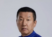 鲁媒：泰山换帅或能带来积极变化，崔康熙去留明年1月水落石出