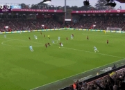 ⚽英超半场：埃德森神扑 塞梅诺抽射破门 曼城暂0-1伯恩茅斯