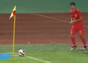 无敌世界波！毛伟杰凌空抽射直入死角，U19国足2-0领先伊朗U19