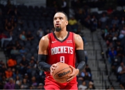 🤕明日NBA杯半决赛对阵雷霆：狄龙生病出战成疑