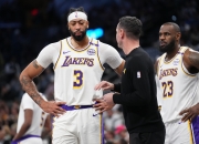 🏀独行侠vs湖人前瞻：詹眉大概率出战，独行侠伤兵满营难逃6连败